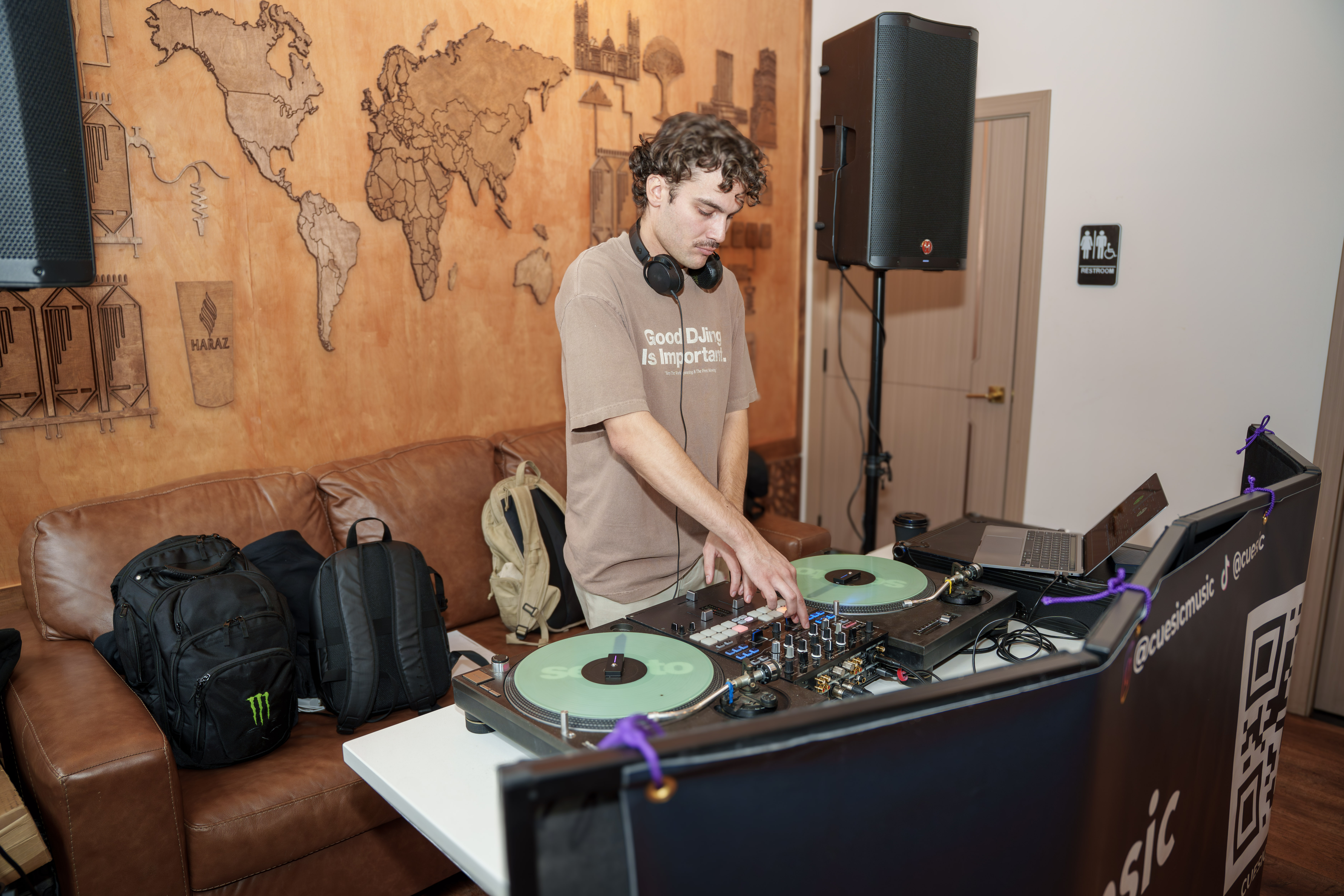 Cuesic Haraz Coffee House DJ Pop-Up